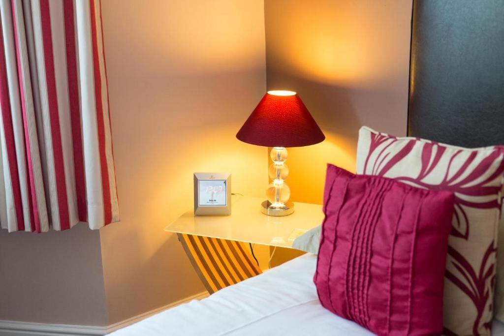 Newminster Cottage Морпет Екстериор снимка